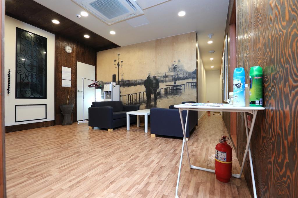 Maison Sondemul Guesthouse Csedzsu Kültér fotó